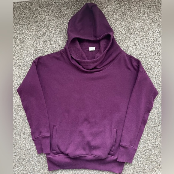 Zyia Plum Oh So Soft Sweatshirt - Picture 1 of 4